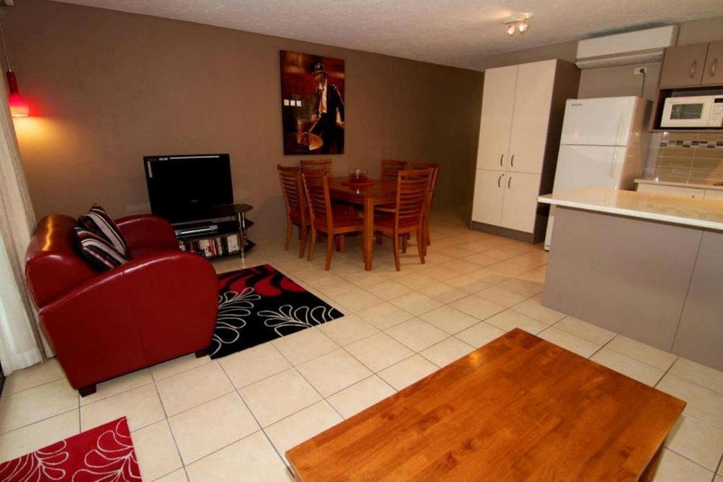 Merrima Court Holidays Caloundra Chambre photo